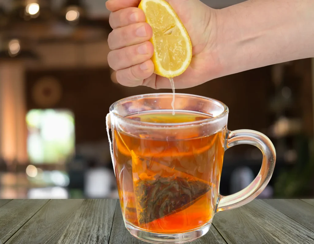 Lemon Juice in Green tea